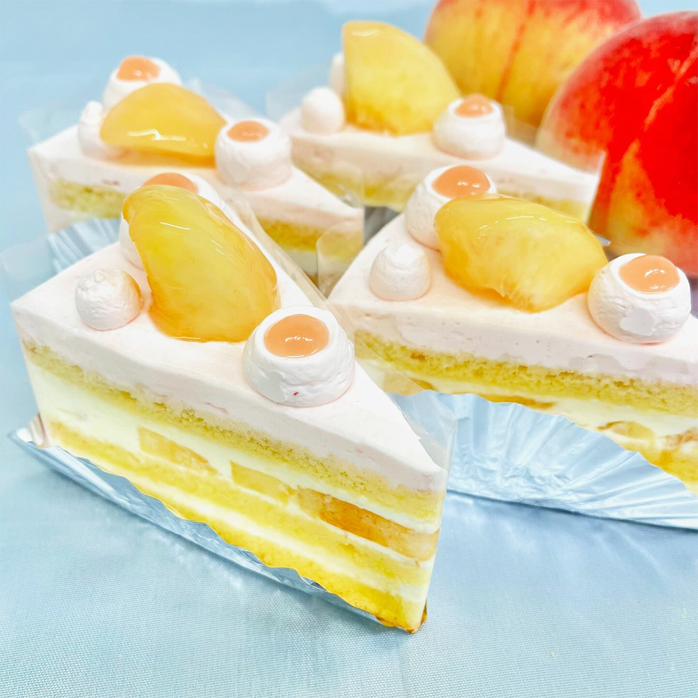 桃のスーパーショートケーキ