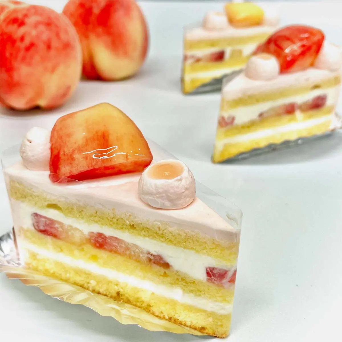 桃のスーパーショートケーキ