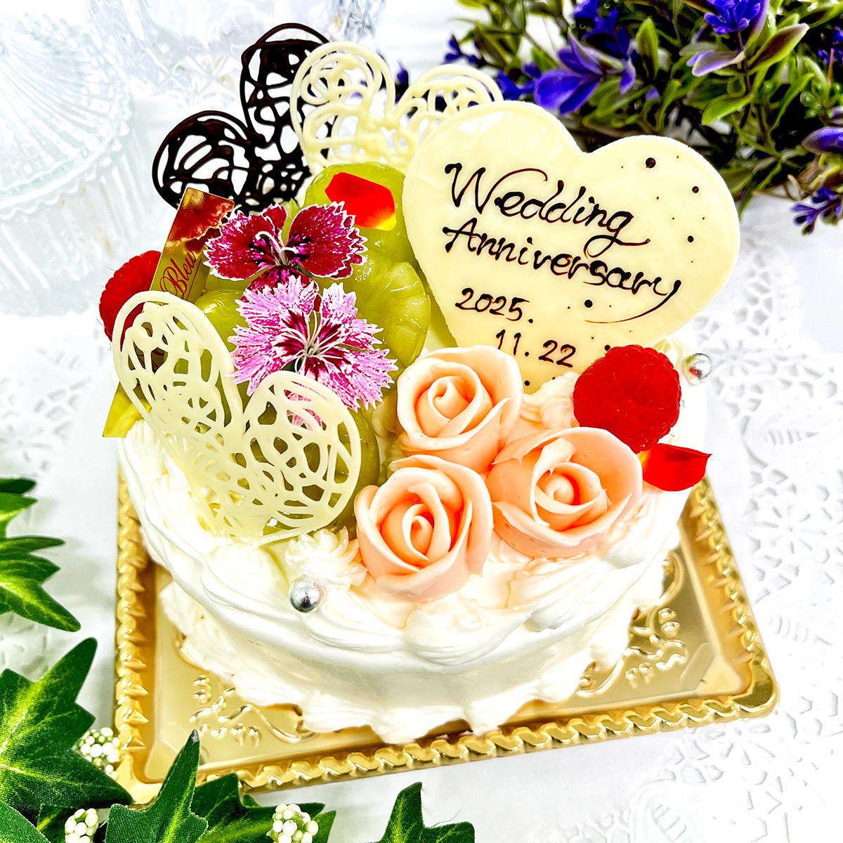 いい夫婦のローズデコレーション（いい夫婦の日イベントケーキ）