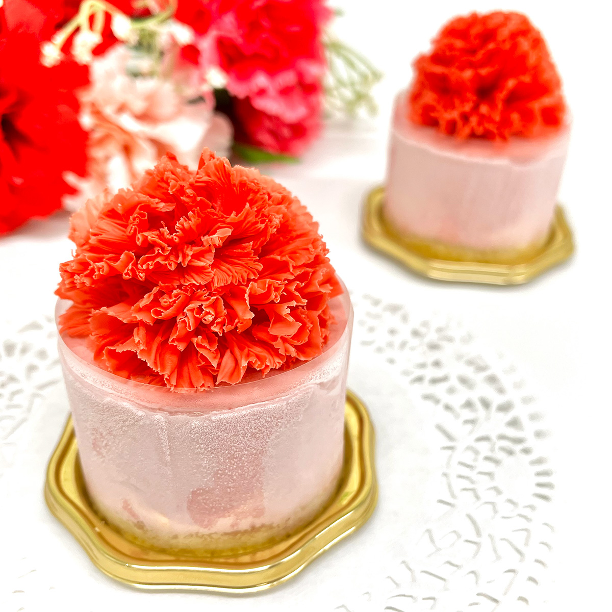 プチカーネーション 苺（母の日イベントケーキ）