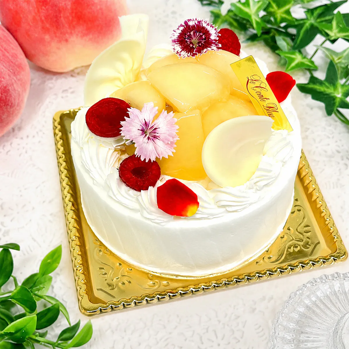 生クリームデコレーション（桃）